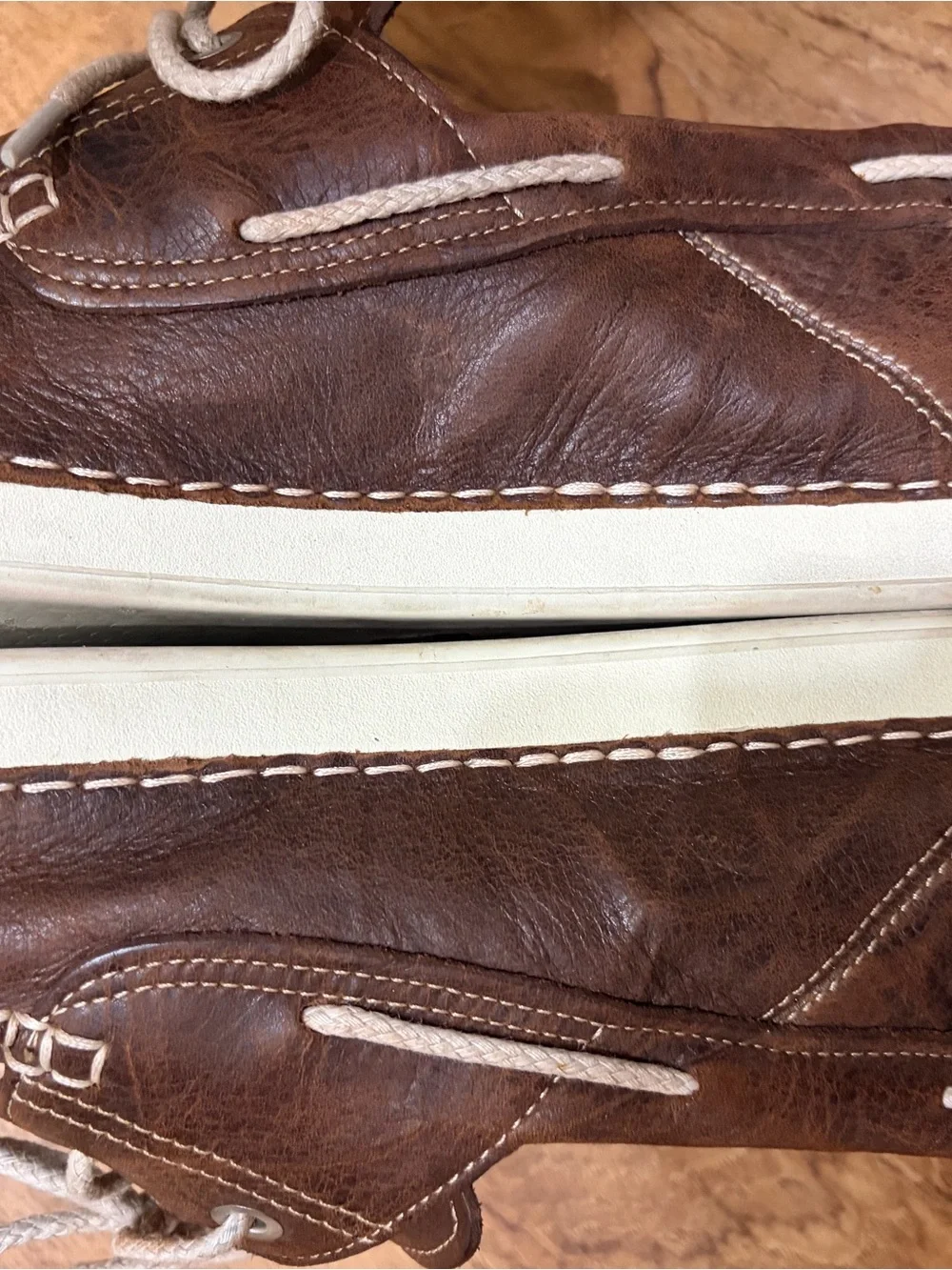 Timberland earthkepers men’s 9.5M brown leather 2 eye boat shoe moc toe